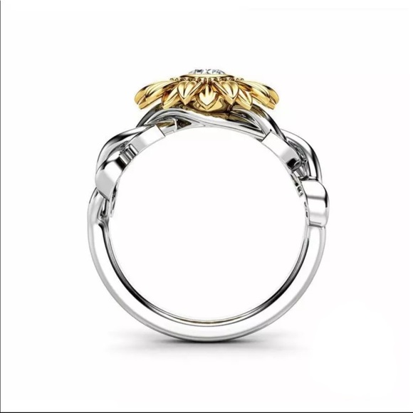 925 Silver Sunflower Ring - Picture 3 of 6